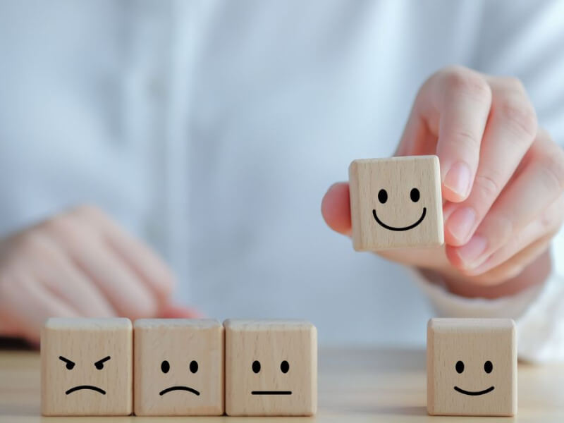 Xây dựng customer loyalty bằng cách khuyến khích khách hàng góp ý