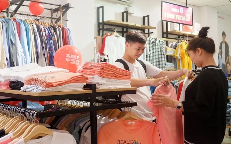 Doanh nghiệp tận dụng dịp lễ xả hàng tồn kho hiệu quả