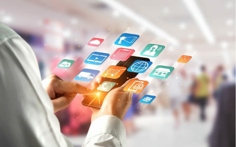 SMM (Social Media Marketing)