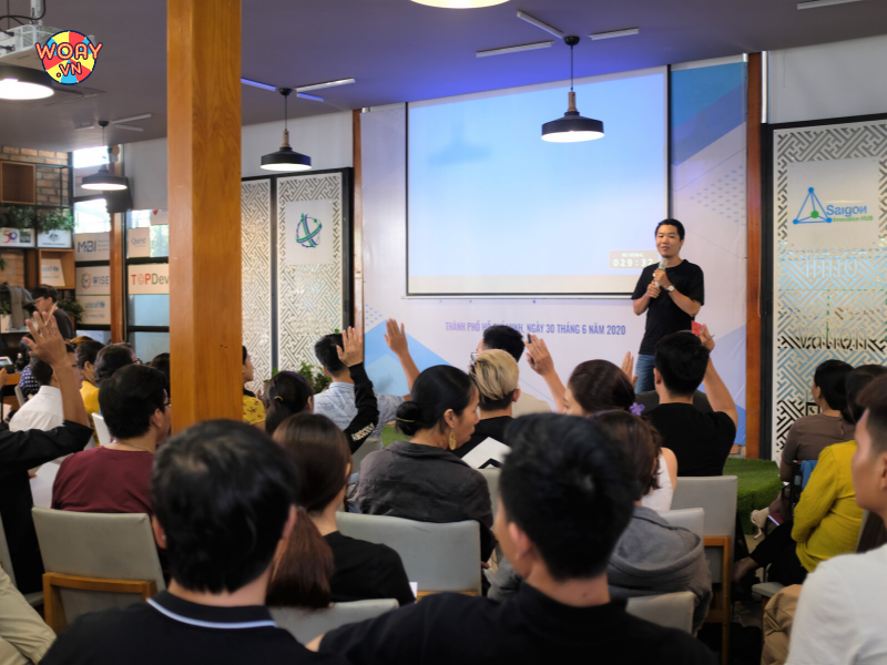  So sánh mini game truyền thống và mini game hiện đại. Phân tích các case study bán lẻ thành công nhờ mini game.